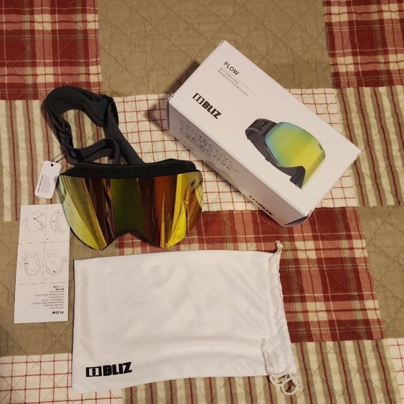 Bliz Ski Goggles - Picture 2 of 4